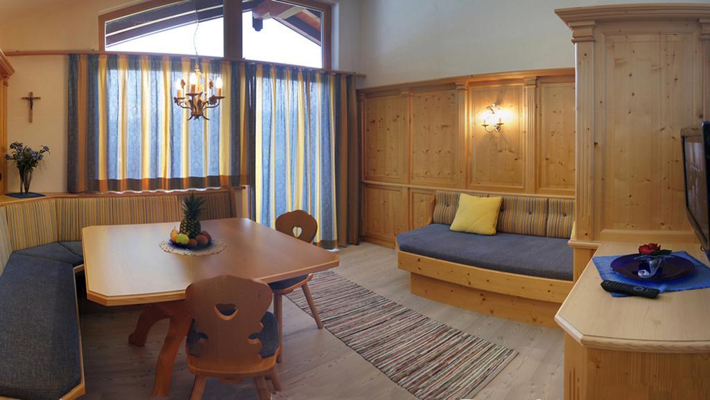 Gaestehaus Alpina Maurach  Exterior foto