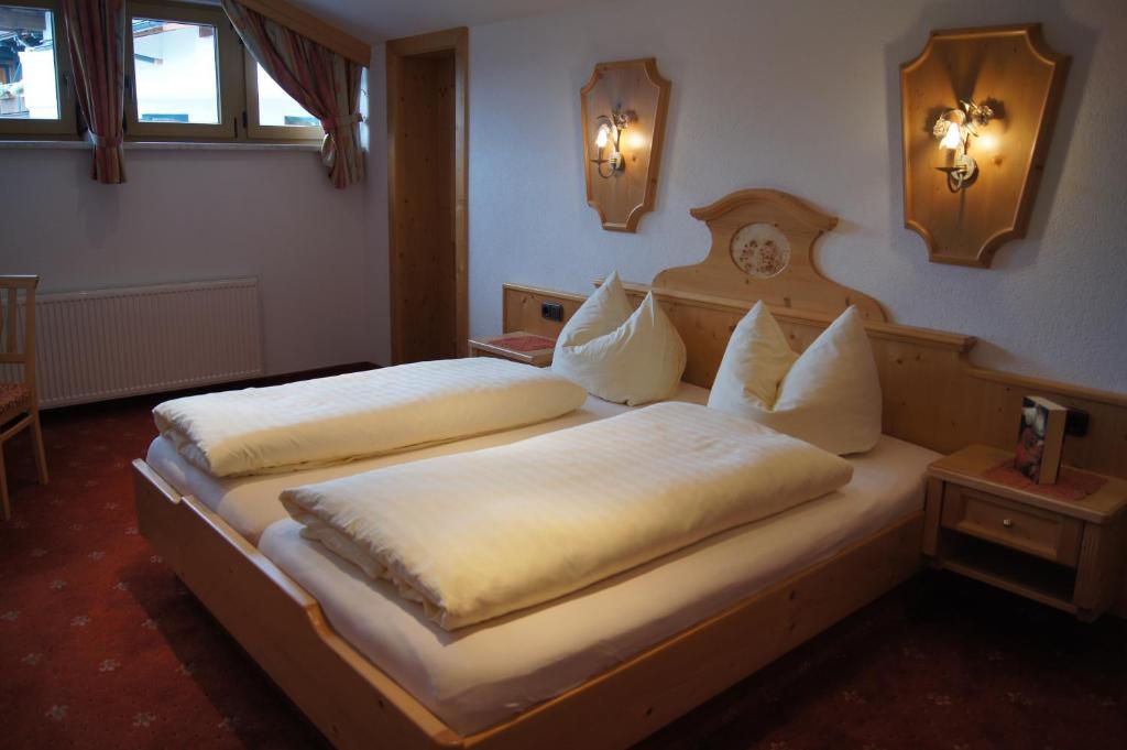 Gaestehaus Alpina Maurach  Habitación foto