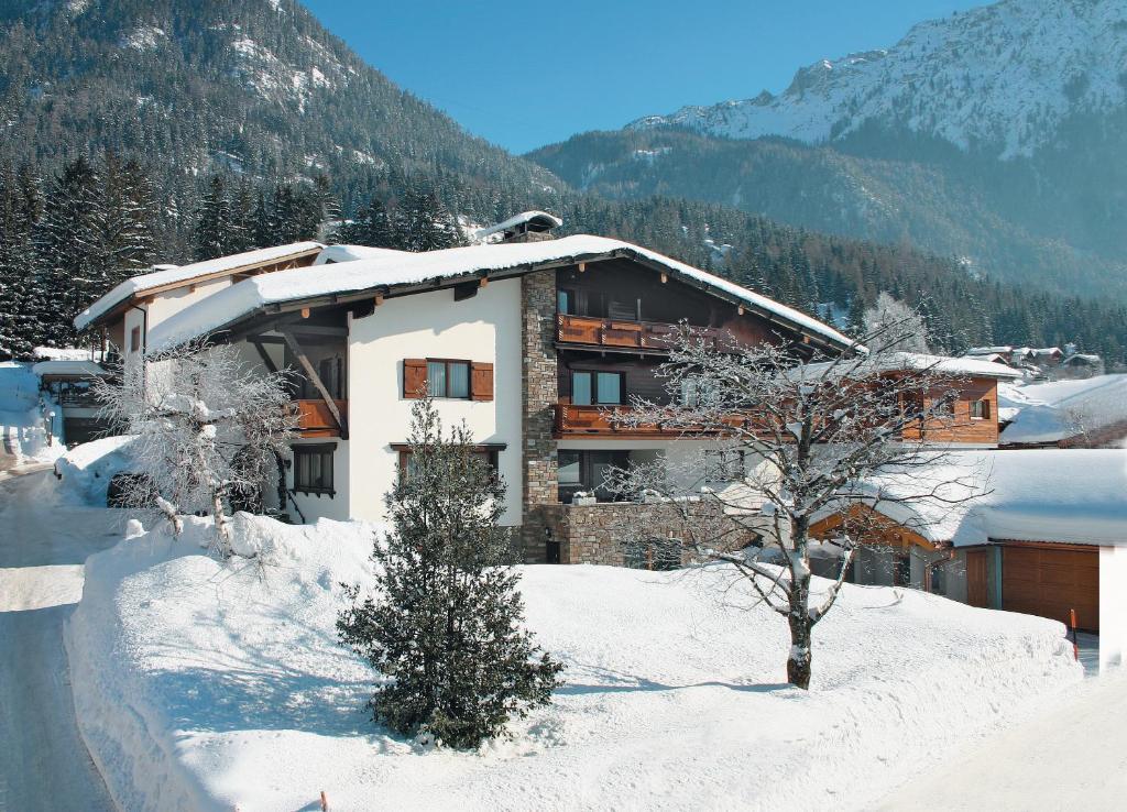 Gaestehaus Alpina Maurach  Exterior foto